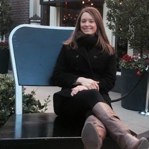 Meet your Posher, Jennifer